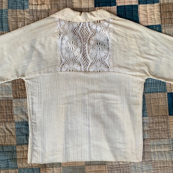 Vintage 1970’s Boho Style Linen and Lace Blouse - Picture 7 of 8